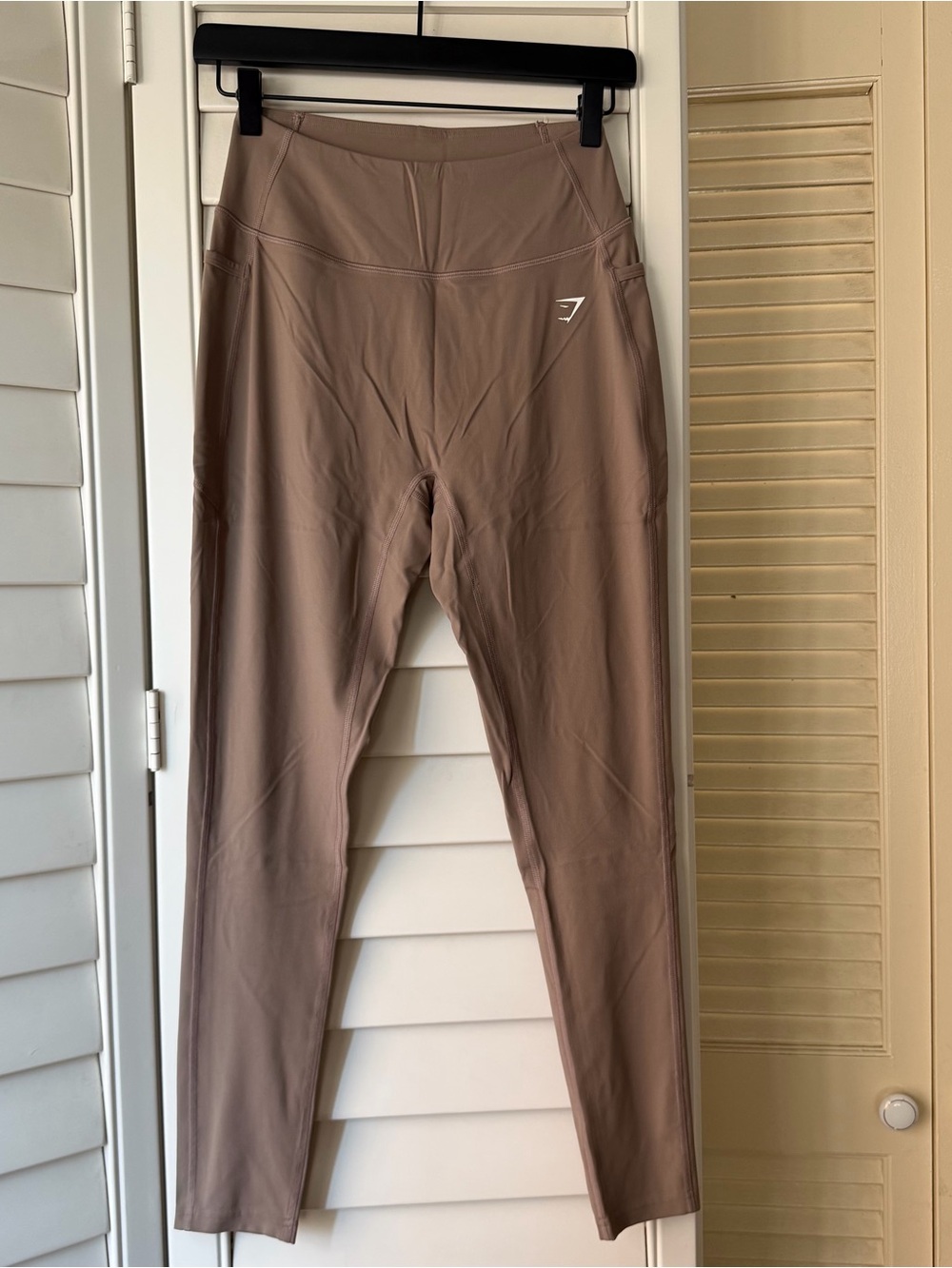 Gymshark High-Waist Taupe Leggings - Women Size M